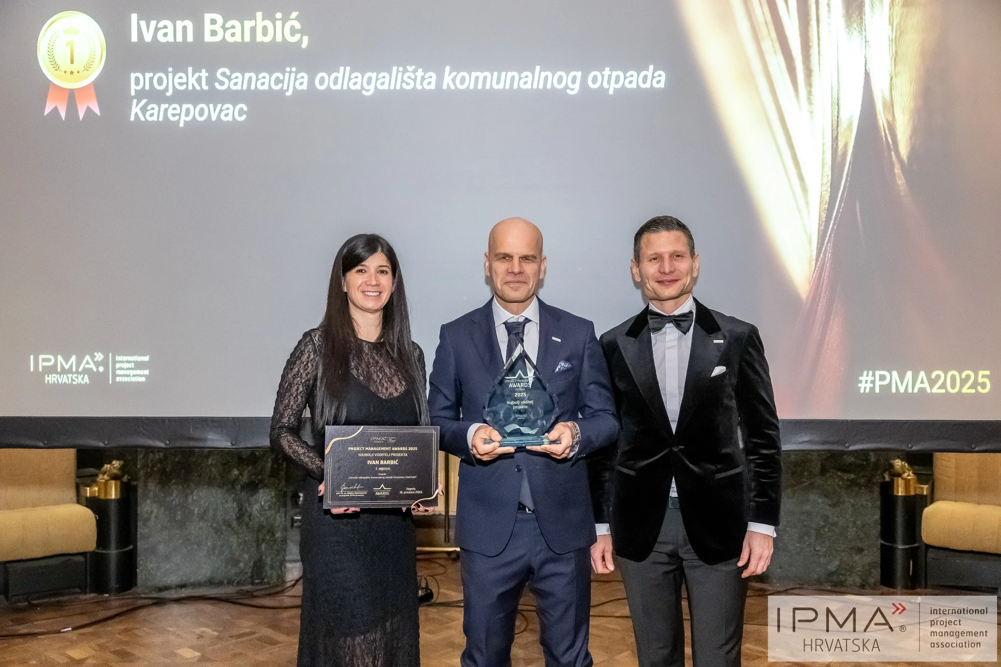 Sudionici s priznanjem na svečanoj dodjeli